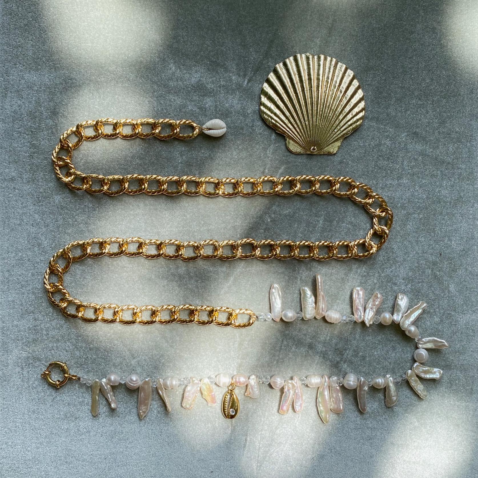 Heiana Belly Chain – Milky Shell