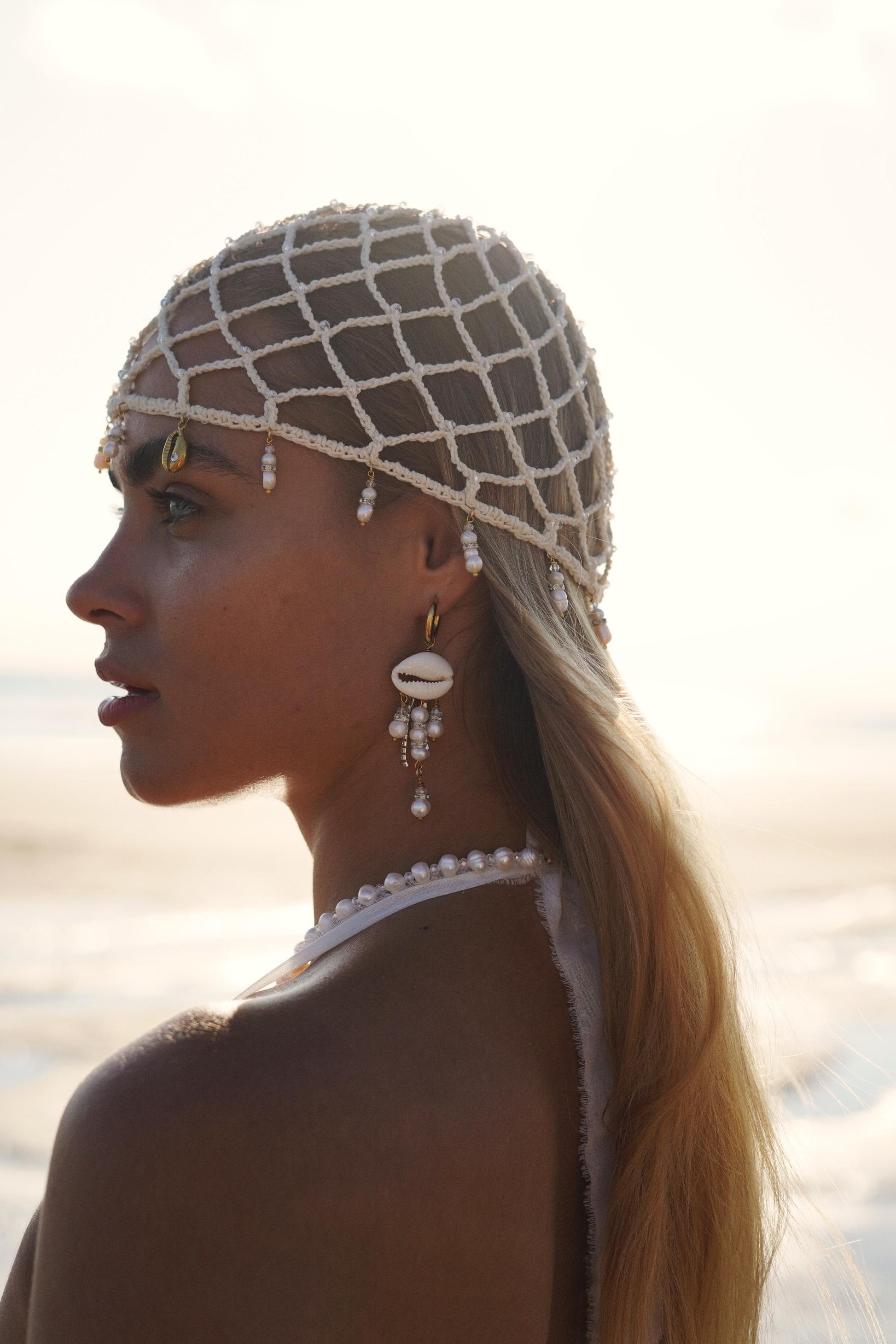 Fiji Head Piece – Milky Shell